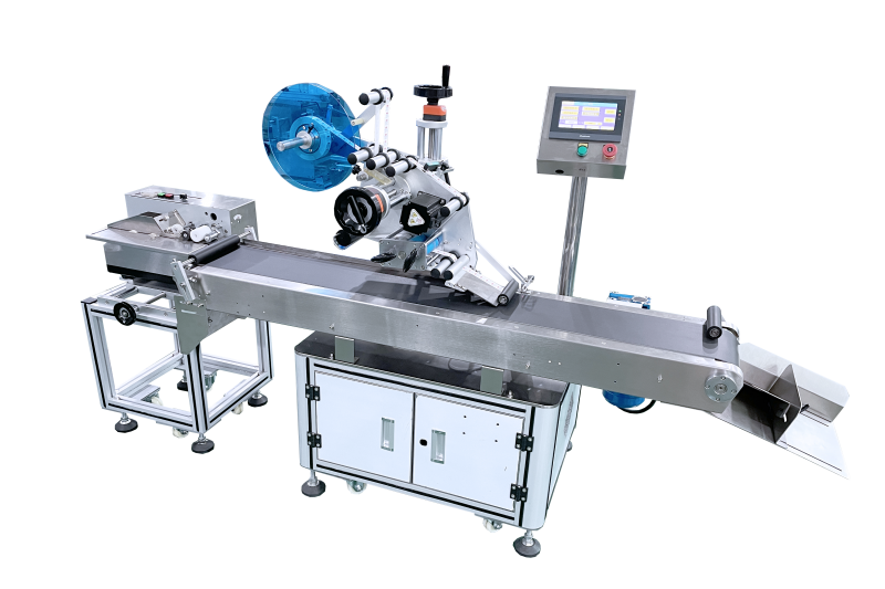 BK-602  全自動分卡式平面貼標機